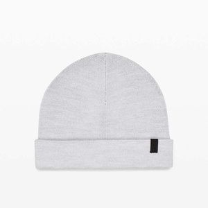 Lululemon Alpine Air Beanie